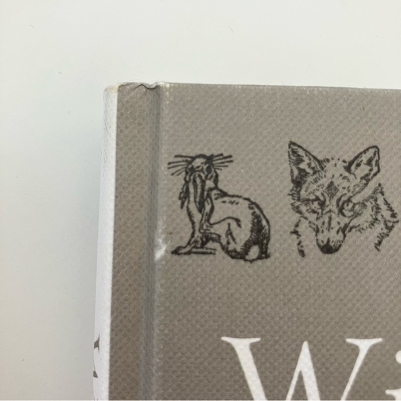 Book Bundle - Picture 8 of 9